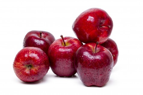 fresh and healthy red apples
